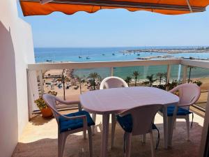 Appartements Roca Sea Apartment : photos des chambres