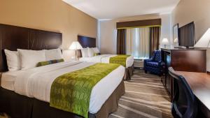 Queen Room with Two Queen Beds - Non-Smoking room in Best Western Plus Denver City Hotel & Suites