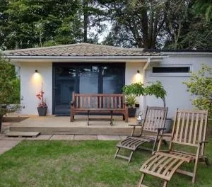 Sandbanks Gem - Canford Cliffs