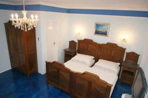 1 Bed - Sleeps 2 - Centre of Old Town w Wifi