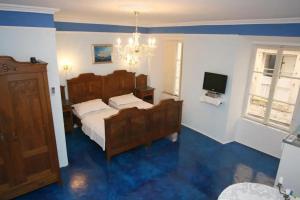 1 Bed - Sleeps 2 - Centre of Old Town w Wifi