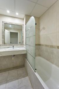 Scorpio 2BR Apartment in Hacienda del Sol, Estepona