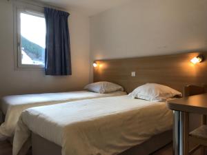 Hotels Brit Hotel Essentiel Deltour Mende : Chambre Lits Jumeaux Standard
