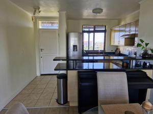 Island Club apartment in Century City - 305 Ibiza