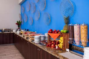 Irazú Hotel & Studios