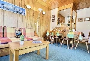 Résidence Le Savoy - Appartement 2 pièces 4 personnes à Tignes proche des commerces et des pistes dans le quartier du Lavachet. Appartement avec un g MAE-1966