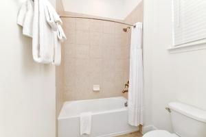 Sandy Toes Cottage With Private Pool Near Disney And Margaritaville Resort & Island H2O Access - 8032St