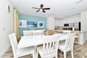 Breezy Blue Villa Near Disney With Margaritaville Resort Access - 3120Cs