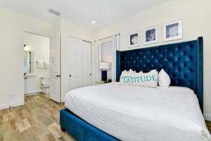 Sunshine Cottage With Private Pool Near Disney With Margaritaville Resort & Island H20 Access - 8165Su