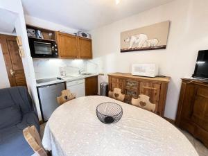 Résidence Les Oursons - Appartement au pied des pistes de lEspace Diamant MAE-2324