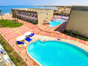 Cecelia resort