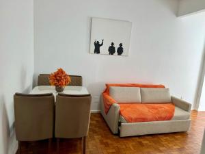 Copa 502 – Conforto a 50m da Praia de Copacabana