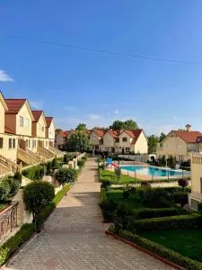 Sublime chalet à Ifrane avec piscine et parking gratuit - Arrougou