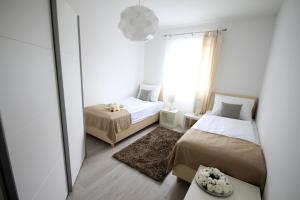 Apartments Villa Mantinela