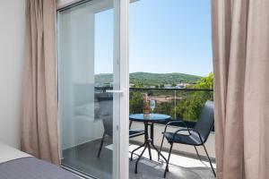 Apartments Lenolu