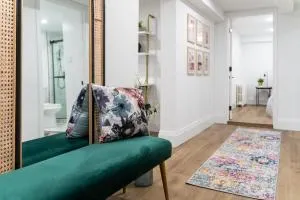 Modern 3 Bdr Homeapt Mins To Notlwineriesfalls - Сент-Катарінс