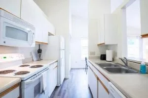 ROSEMARY Comfy 3 BD in Pekin with KING bed - Normal