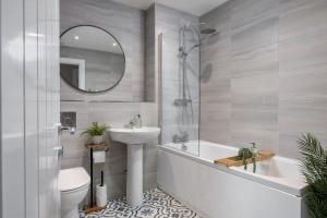 Highland Hideaway Apartment