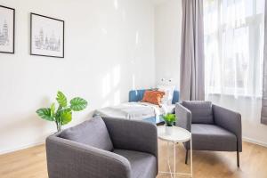 Central - Cute and Comfy Home