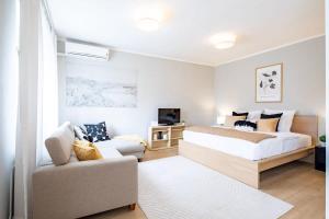 Central - Comfy - Sunny