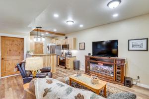 Cozy Eureka Getaway - Hike, Bike, Hunt and Fish! - 3hvězdičkové hotely ve městě Eureka