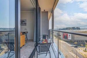 Oku Luxury apartment, Ellipse, Waterfall