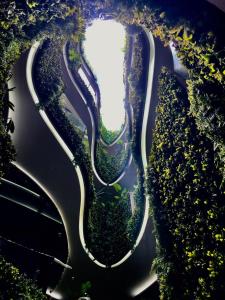 Stylish Studio w Premium Amenities WiFi 250MB