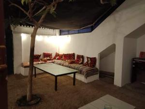 One Bedroom House with a Private Garden