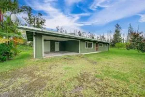 Pahoa Home with Fenced-In Yard Near Hilo and Parks - Ainaloa