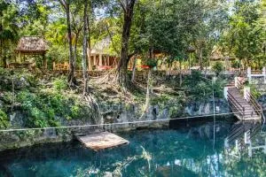 Cenote Popol Vuh - Leona Vicario