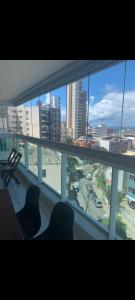 Dois quartos Barra piscina