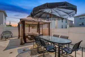 2nd Flr gated apt with gym near Newark-Penn station - Oak Island Junction