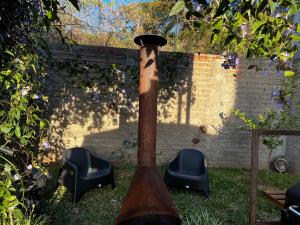 Container-Spa quente, projetor cine, lareira, churrasqueira-20km de Brotas