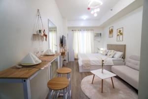 THE MEDIAN condo near IT PARK