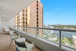 Ritz-Carlton Luxury 2 BR - Resort Access