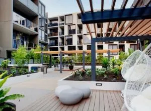 Easy Living One Bedder Gem - Kew