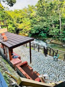 Río Privado Villa Jarabacoa con Picuzzi