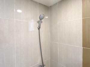 Best Choice and Tidy Studio Meikarta Apartment By Travelio