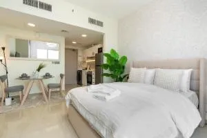 Upgraded Peaceful Studio at IMPZ - Dubai