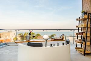 Côte By The Sea Huahin