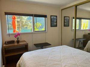 Waterfront, Mountainview House in Castlegar