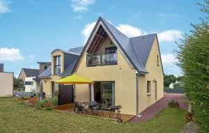 2 Bedroom Cozy Home In Gouville-Sur-Mer - Geffosses