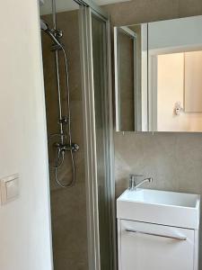 "Die Wohnung neben der Stadthalle"