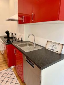 "Die Wohnung neben der Stadthalle"