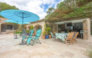 Maisons de vacances Stunning Home In Taradeau With Kitchen : photos des chambres