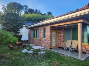 Gujeolcho Guesthouse