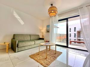 Cap Riviera Proche Gare et Centre