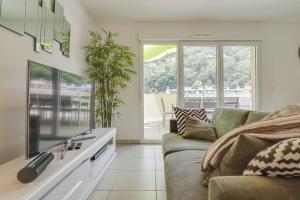 Spacieux Rooftop Parking, Terrasse ensoleillée