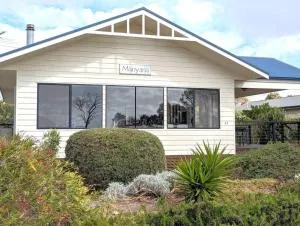 Manyana - Point Turton