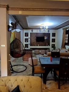 Big pyramid view house